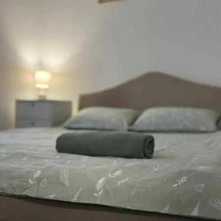 Apartman One Business &